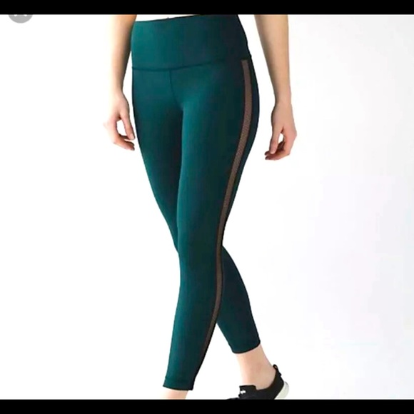 NWT Retired style 2016 Lululemon High Times Pant *Wing Mesh Deep Green Size 4 - Picture 2 of 5